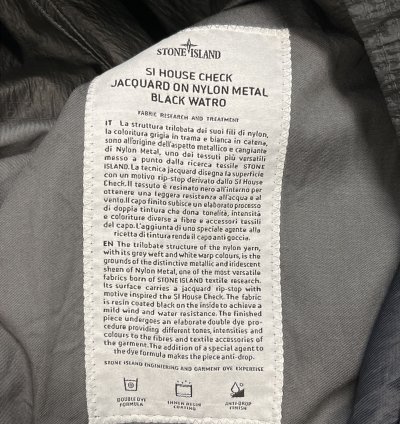 Pullover Check Jacquard On Nylon Metal Rain Poncho