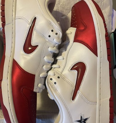 Nike Sb Supreme Dunk Low Jewel Swoosh