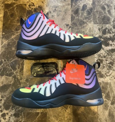 Nike Supreme Air Bakin Sp Black Gradient