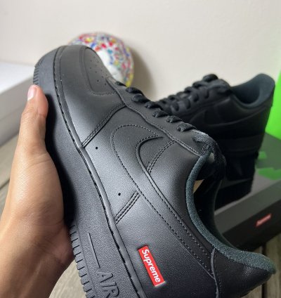 Nike Supreme Air Force 1 Low Black
