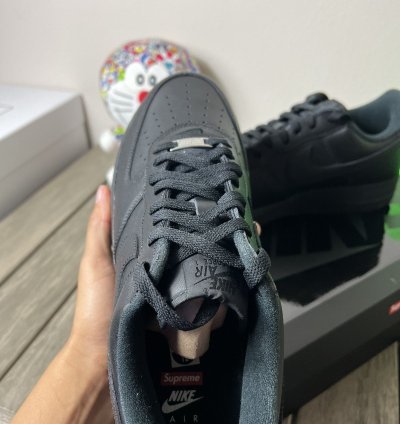 Nike Supreme Air Force 1 Low Black