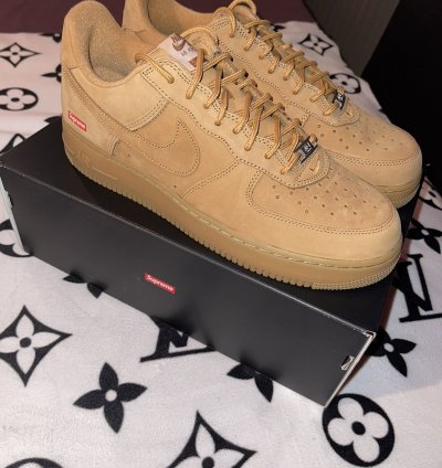 Nike Supreme Air Force 1 Low Brown Size 12