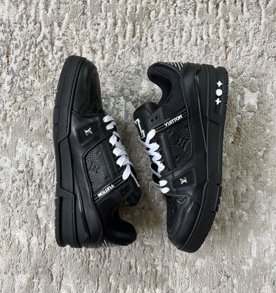 Louis Vuitton Monogram Trainer Sneakers