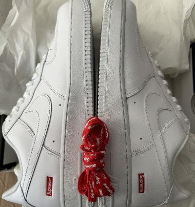 Nike Supreme Air Force 1 White