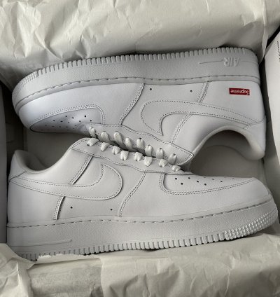 Nike Supreme Air Force 1 White