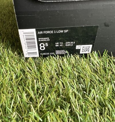 Nike Supreme Airforce 1 White Size 8 5