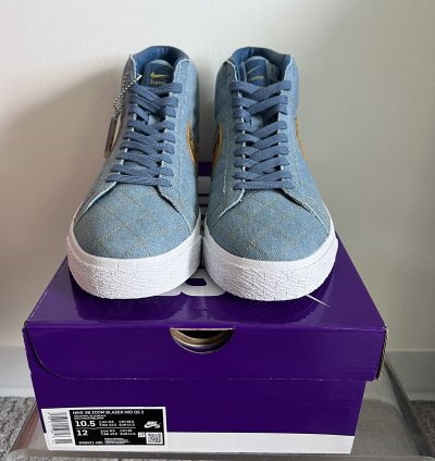 Nike Supreme Blazer Mid