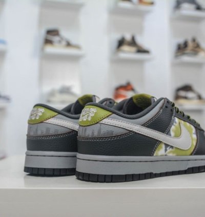 Nike Sb Dunk Low - Huf Wait What Fd8775-002