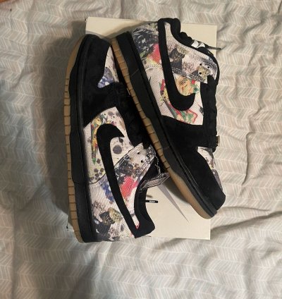 Nike Supreme Dunk Low