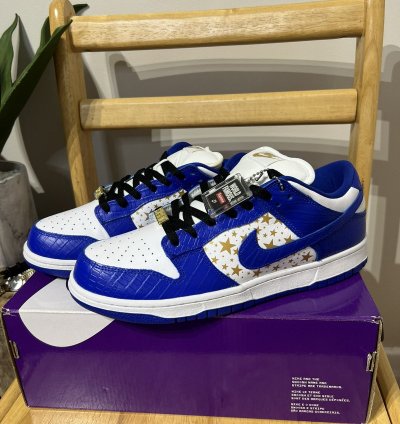 Nike Supreme Dunk Sb Supreme Stars Hyper Royal