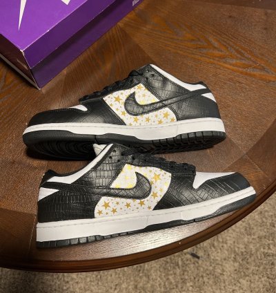 Nike Supreme Sb Dunk Low