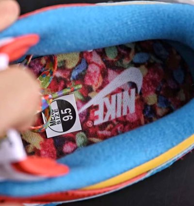Lebron James X Nike Sb Dunk Low Fruity Pebbles