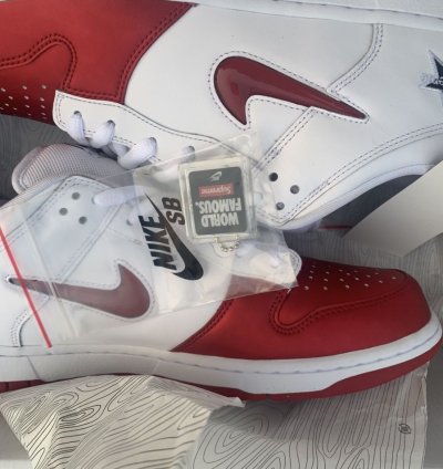 Nike Supreme Sb Dunk Low Red