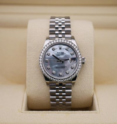 Rolex Datejust 31 31mm Diamond Bezel Stainless Steel Mop Diamond Dial Jubilee Bracelet