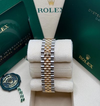 Rolex Datejust 31 Champagne Index Dial Two Tone Yellow Gold Diamond Bezel Jubilee Bracelet