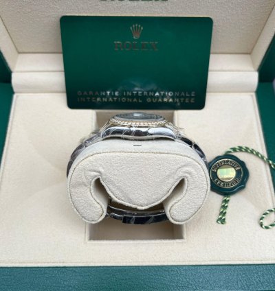 Rolex Datejust 31 Green Floral Oys