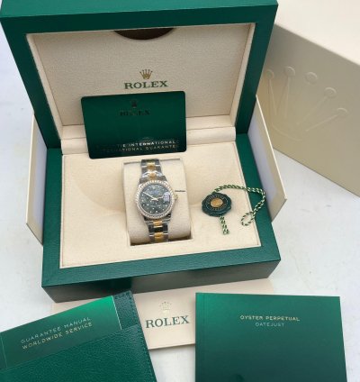 Rolex Datejust 31 Green Floral Oys