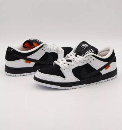Nike Sb Dunk Low Pro Qs Black White Safety Orange Fd2629-100 Tightbooth