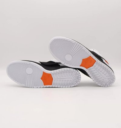 Nike Sb Dunk Low Pro Qs Black White Safety Orange Fd2629-100 Tightbooth