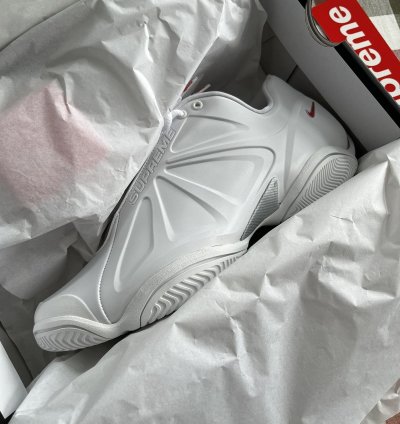 Nike Supreme Zoom Courtposite White Red