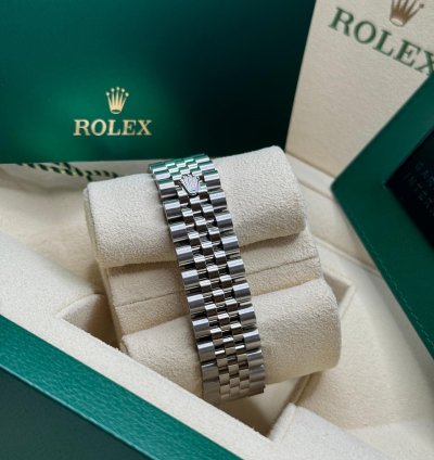 Rolex Datejust 31 New 2024 Mother Of Pearl Diamond Dial Diamond Bezel Stainless Steel Jubilee