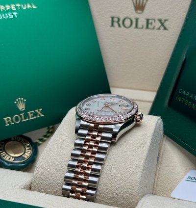 Rolex Datejust 31 New 2024 Mother Of Pearl Diamond Dial Diamond Bezel Two Tone Rose Gold Jubilee