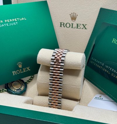Rolex Datejust 31 New 2024 Mother Of Pearl Diamond Dial Diamond Bezel Two Tone Rose Gold Jubilee