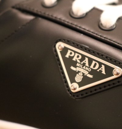 Nwt Prada Lane Spazzolato Leather Sneakers