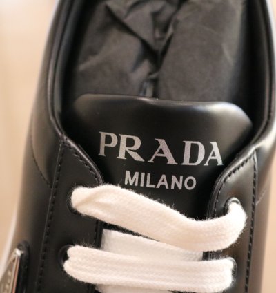 Nwt Prada Lane Spazzolato Leather Sneakers