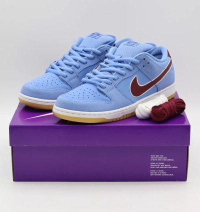 Nike Sb Dunk Low Pro Phillies Valor Blue Team Maroon Burgundy Dq4040-400