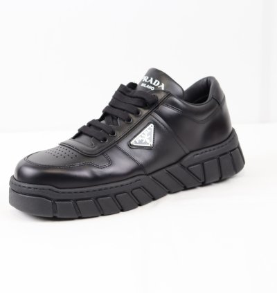 O1rshd Low Top Logo Leather Sneakers In Black