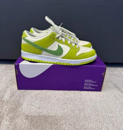 Nike Sb Dunk Low Green Apple 2022 - Size 13 - Dm0807 300 12555-3