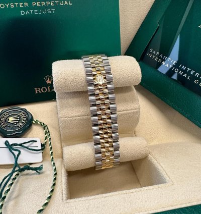 Rolex Datejust 31 New 2024 Tahitian Dark Mother Of Pearl Dial Two Tone Yellow Gold Diamond Bezel