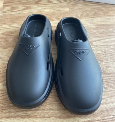 Prada - Mellow Mule