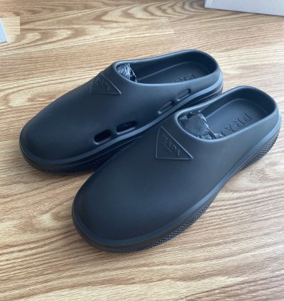 Prada - Mellow Mule