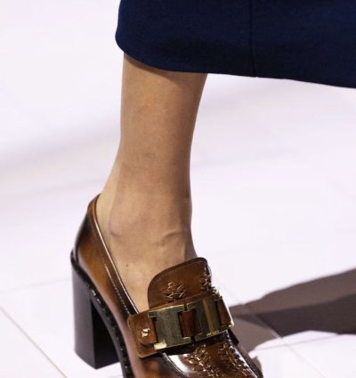 Prada 2020 Ready To Wear Brown Leather Loafers 38 5 Eu