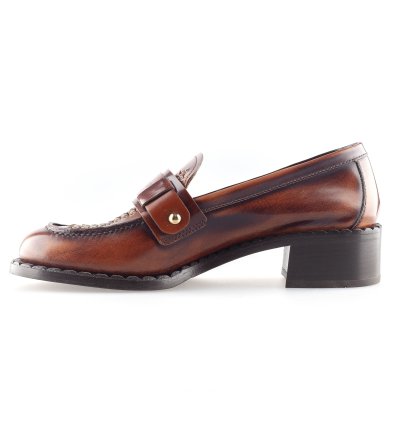 Prada 2020 Ready To Wear Brown Leather Loafers 38 5 Eu