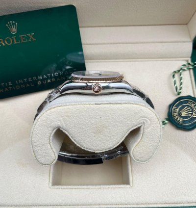 Rolex Datejust 36 126231 Grey Fluted Diamond Oyster