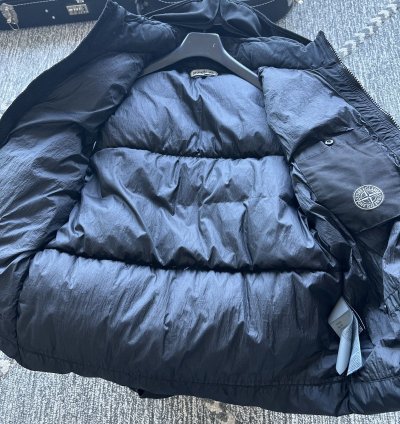 Stone Island Down Vest - Sz Medium - Bnwot