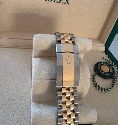 Rolex Datejust 36 18k Gelbgold Stahl Nagelneu Ungetragen Kauf 03 2025