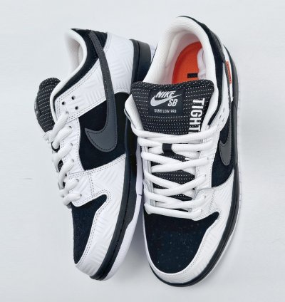 Tightbooth X Nike Sb Dunk Low Fd2629-100