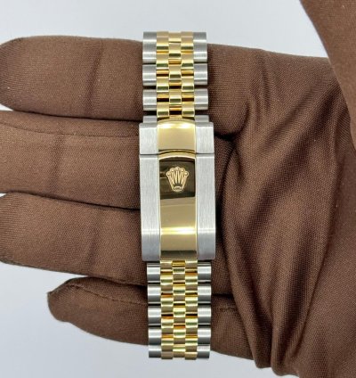 Rolex Datejust 36 New 2025 Green 6 9 Diamond With Diamond Bezel Datejust 36 126283rbr