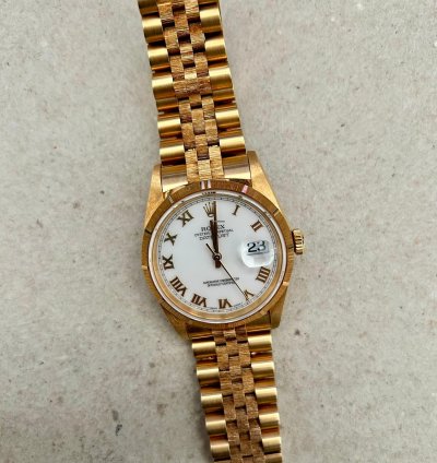 Rolex Datejust 36 Owned Since New 1999 Never Worn Original Box Paperwork