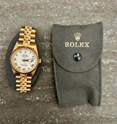 Rolex Datejust 36 Owned Since New 1999 Never Worn Original Box Paperwork