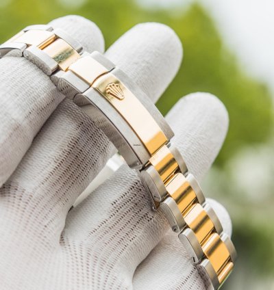 Rolex Datejust 41 41mm Black Diamond Dial - Oyster Bracelet