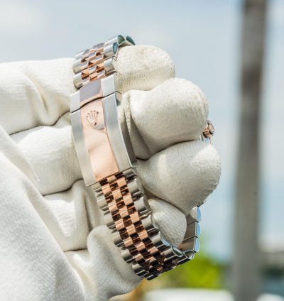 Rolex Datejust 41 41mm Sundust Diamond Dial On Jubilee