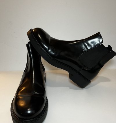 Prada Brushed Leather Chelsea Boots - Men 10 5 2te168