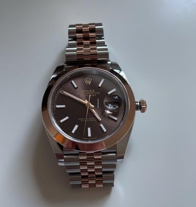 Rolex Datejust 41 Unworn 2025 Chocolate Dial Two Tone Rose Gold Jubilee