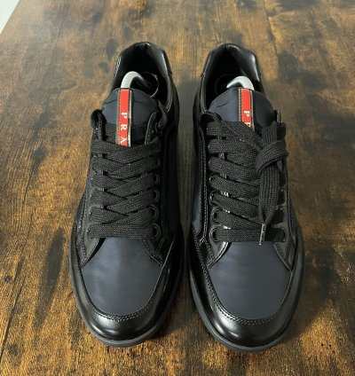 Prada Calzature Low Top Sneaker
