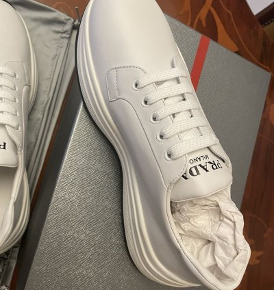 Prada Calzature Mens Runner Trainers White